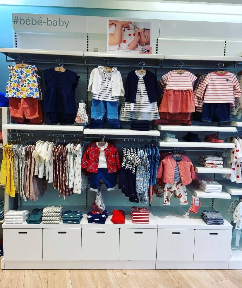 Magasins de vêtements bébé et vêtements enfant